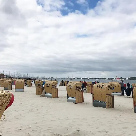 Ferienwohnung-happy-laboe * Лабё